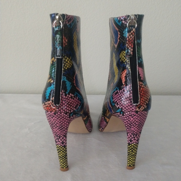 STEVE MADDEN WOMENS BOOTIES - Picture 7 of 12